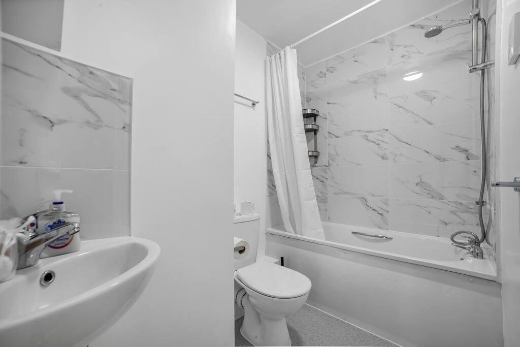 Appartement Charming Semi 1-bed Walk To Tower Of Londres